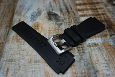 bell and ross rubber straps.